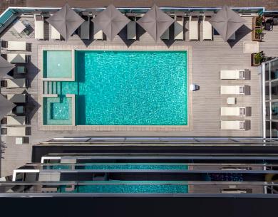 aquahotel it l-estate-perfetta-soggiorna-all-aqua-hotel-con-spiaggia-riservata-e-gustosa-mezza-pensione 006