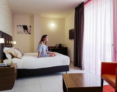 aquahotel it settembre-al-mare-in-famiglia-hotel-rimini-piscina-animazione-sconti-bimbi 010