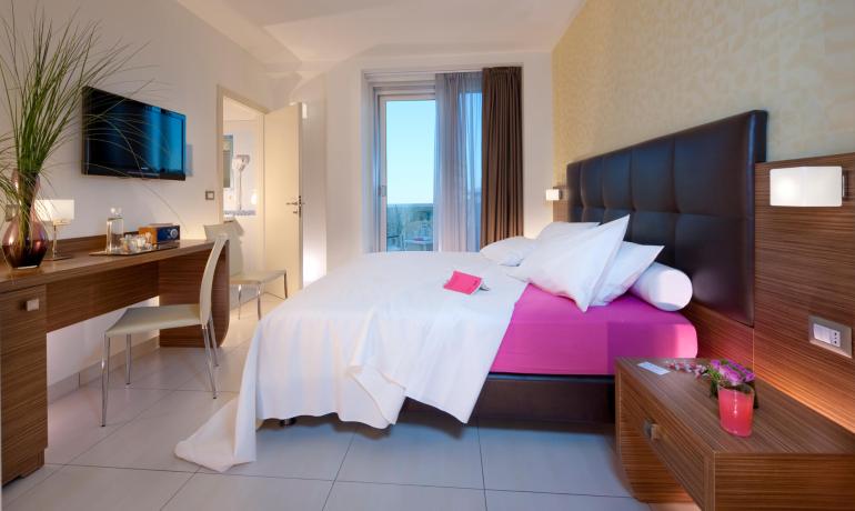 aquahotel it soggiorno-hotel-per-camerieri-venditori-palacongressi-di-rimini 052