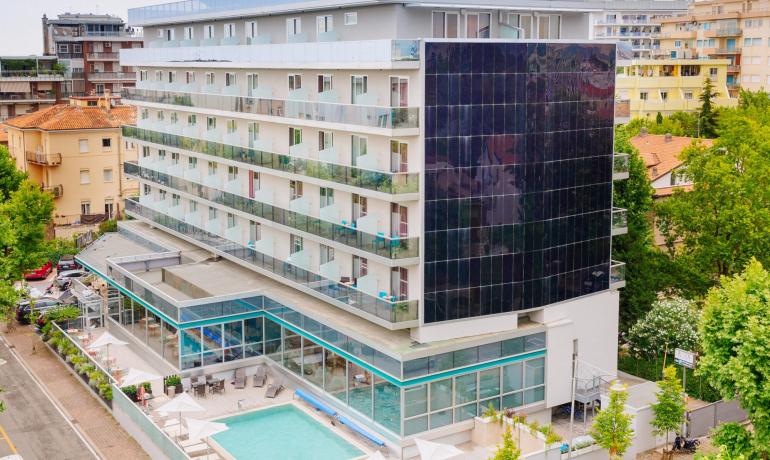 aquahotel it offerta-estate-rimini-hotel-all-inclusive-con-spiaggia-e-piscina 049