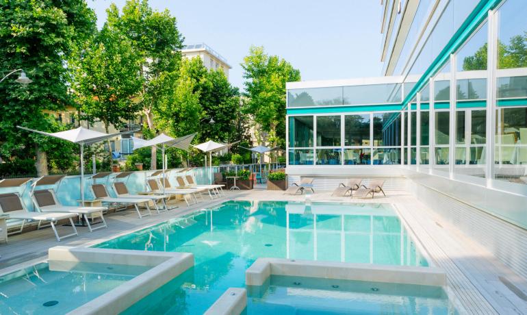 aquahotel it offerta-estate-rimini-hotel-all-inclusive-con-spiaggia-e-piscina 052